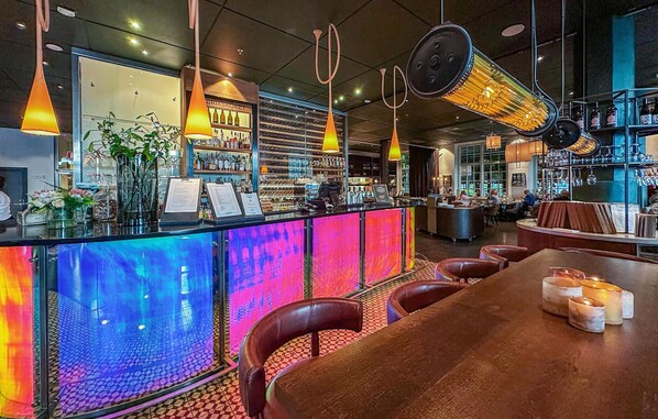 Bar (en la propiedad)