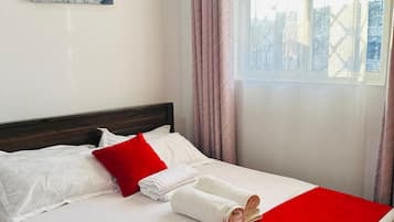 1 bedroom, WiFi, bed sheets