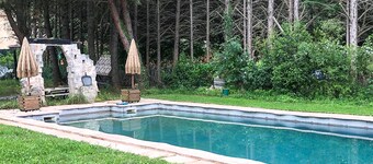 Cozy home in Simiane-Collongue