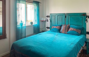2 Schlafzimmer, Reisekinderbett, kostenloses WLAN