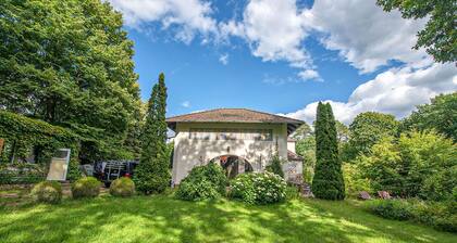 2 bedroom gorgeous home in Stechlin