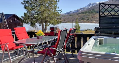 Lovely home in Straumgjerde