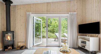 Lovely home in Rørvig with sauna