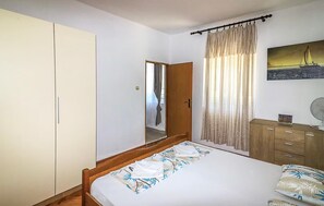 2 bedrooms, free WiFi