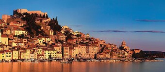 Amazing apartment in Sibenik with sauna