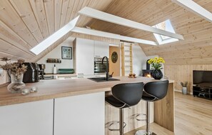 Fridge, dishwasher, coffee/tea maker - Cozy home in Hemmet with WiFi (Hemmet)