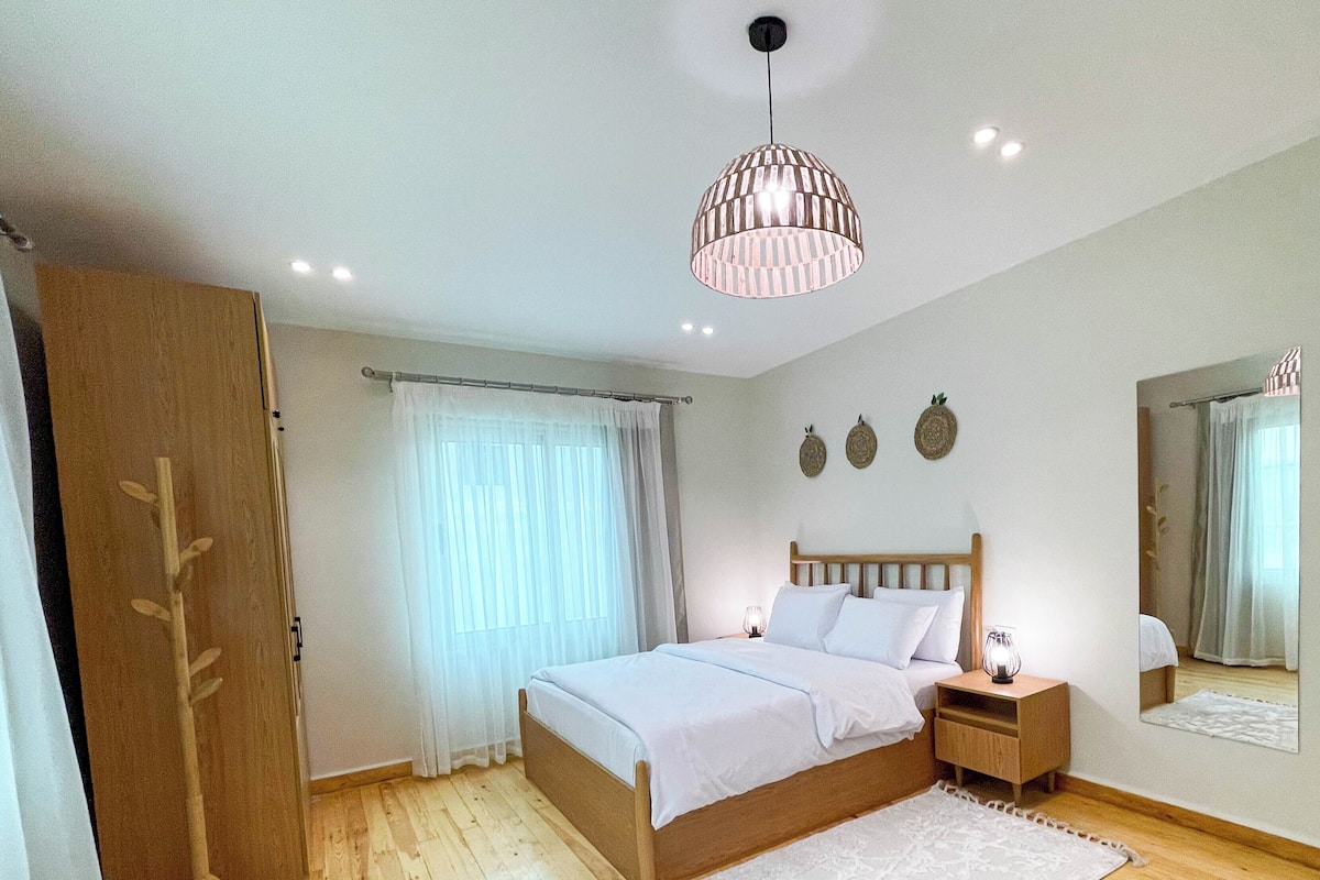 Appartement, 1 très grand lit, vue jardin | 1 chambre, Wi-Fi gratuit, draps fournis