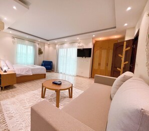 Estúdio standard, vista para o jardim | 1 quarto, Wi-Fi de cortesia, roupa de cama