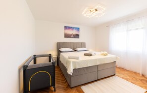 3 chambres, Wi-Fi gratuit