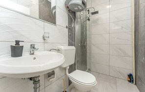 Douche, séchoir à cheveux
