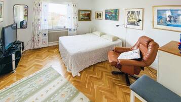 2 camere, culla da viaggio, Wi-Fi gratuito