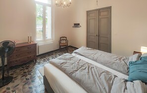 4 camere, culla da viaggio, Wi-Fi gratuito