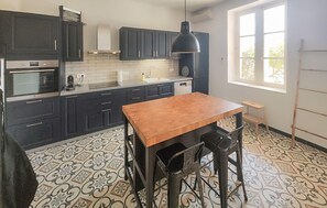 Frigorifero, forno, lavastoviglie, macchina per tè/caffè