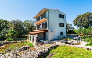 Exterior - Nice apartment in Sucuraj with WiFi (Sucuraj)
