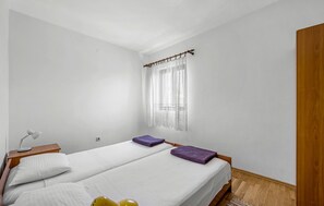 2 Schlafzimmer, Bügeleisen/Bügelbrett, kostenloses WLAN