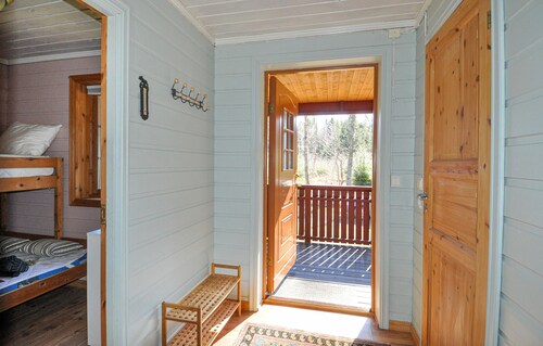 2 bEdroom gorgeous home in Ed