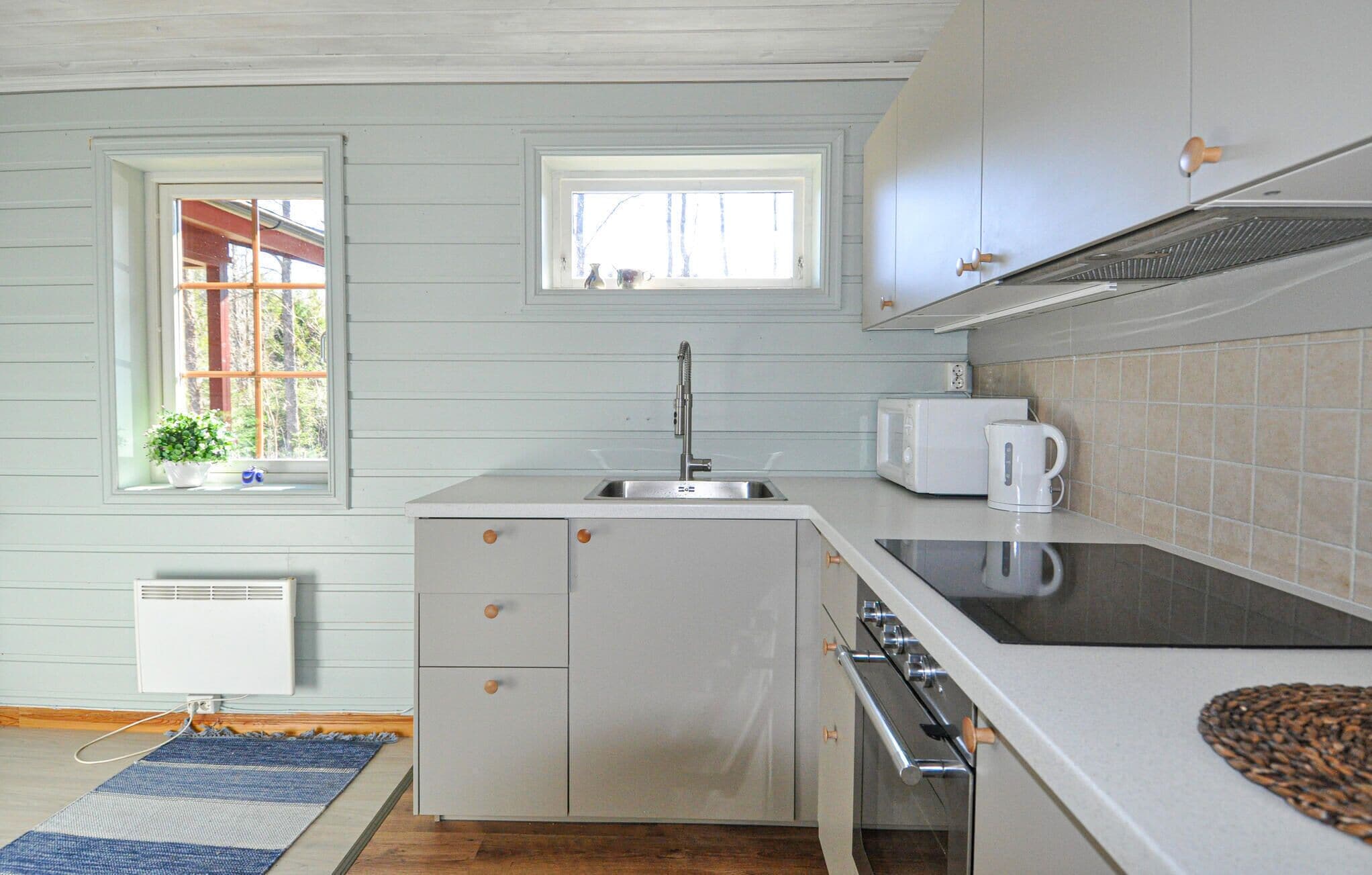 Réfrigérateur, plaque de cuisson, cafetière/bouilloire