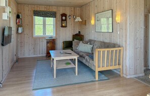 Fireplace - 3 bedroom nice home in Fjerritslev (Fjerritslev)