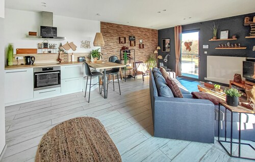 1 bedroom lovely apartment in Visé