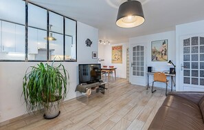 Living area - Cozy home in Clapiers with WiFi (Clapiers)