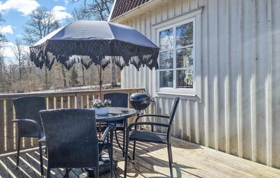 Nice home in Ulricehamn with WiFi