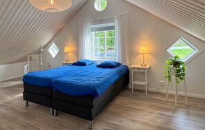 4 habitaciones, cuna de viaje y wifi gratis