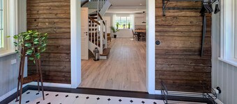 Cozy home in Bolmsö with sauna