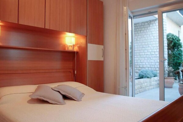 1 sovrum, strykjärn/strykbräda och gratis wi-fi