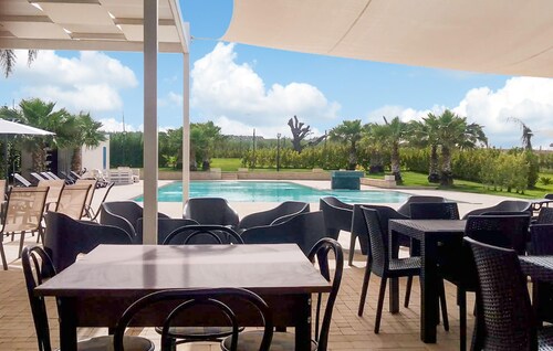 Gorgeous home in Acate with swimming pool