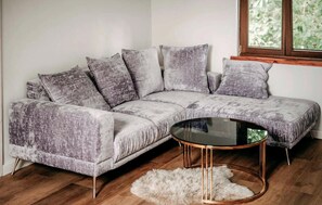 TV - Pet friendly home in Sulów (Sulów)