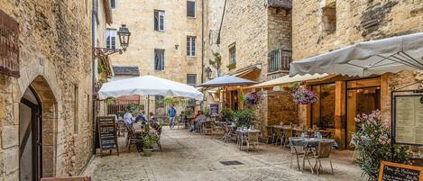 Ristorazione all'aperto