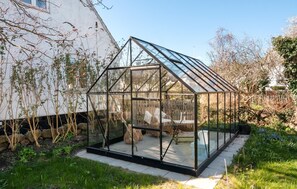 Property grounds - 4 bedroom cozy home in Svaneke (Svaneke)