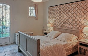 5 sovrum, resesäng, gratis wi-fi och sängkläder