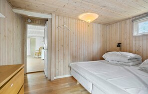 4 chambres, fer et planche à repasser, Wi-Fi gratuit