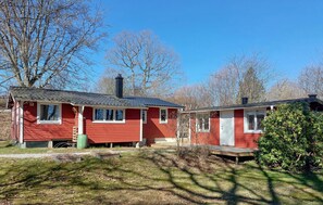Exterior - Beautiful home in Höör with WiFi (Höör)