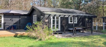 Awesome home in Frederiksværk with WiFi