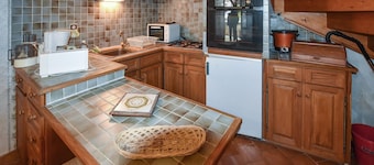 Lovely home in Moustiers-Sainte-Marie
