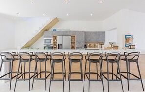 Fridge, oven, dishwasher