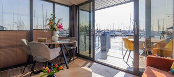 Lovely ship in Wolphaartsdijk