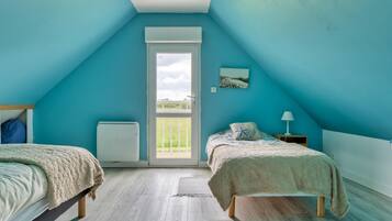 2 slaapkamers, reisbedje, gratis wifi, beddengoed