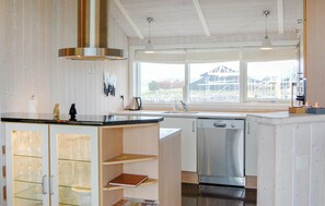 Fridge, dishwasher, coffee/tea maker