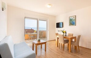 TV - Stunning apartment in Duce with sea view (Duce)