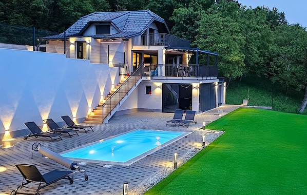 Una piscina riscaldata