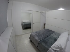 1 sovrum, strykjärn/strykbräda, wi-fi och sängkläder