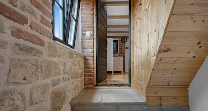 2 bedroom amazing home in Pirovac