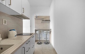 Fridge, oven, stovetop, coffee/tea maker - Stunning apartment in Pirovac with WiFi (Pirovac)