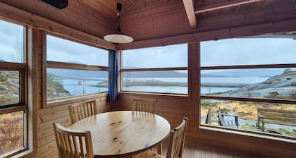 Cozy home in Masfjordnes with sauna