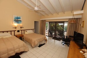 1 habitación, escritorio, tabla de planchar con plancha y wifi gratis