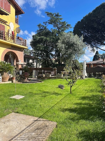 Studio, Garden View | Free WiFi