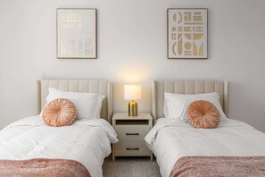 單棟房屋 (5 Bedrooms) | 5 間睡房、書桌、手提電腦工作空間、隔音